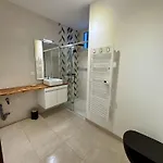 Charmant Appartement - Stationnement Gratuit